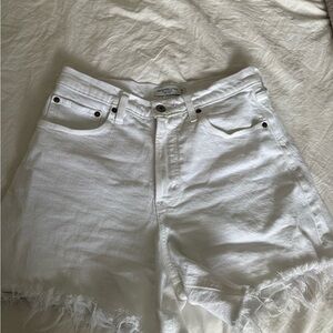 Abercrombie & Fitch High Rise Dad Short White